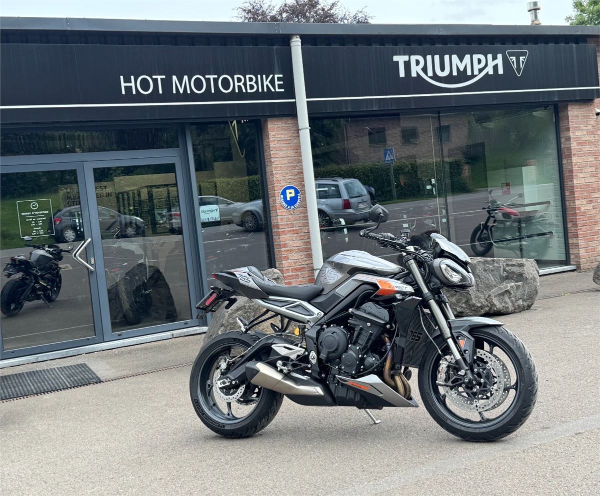 Street Triple RS (2)
