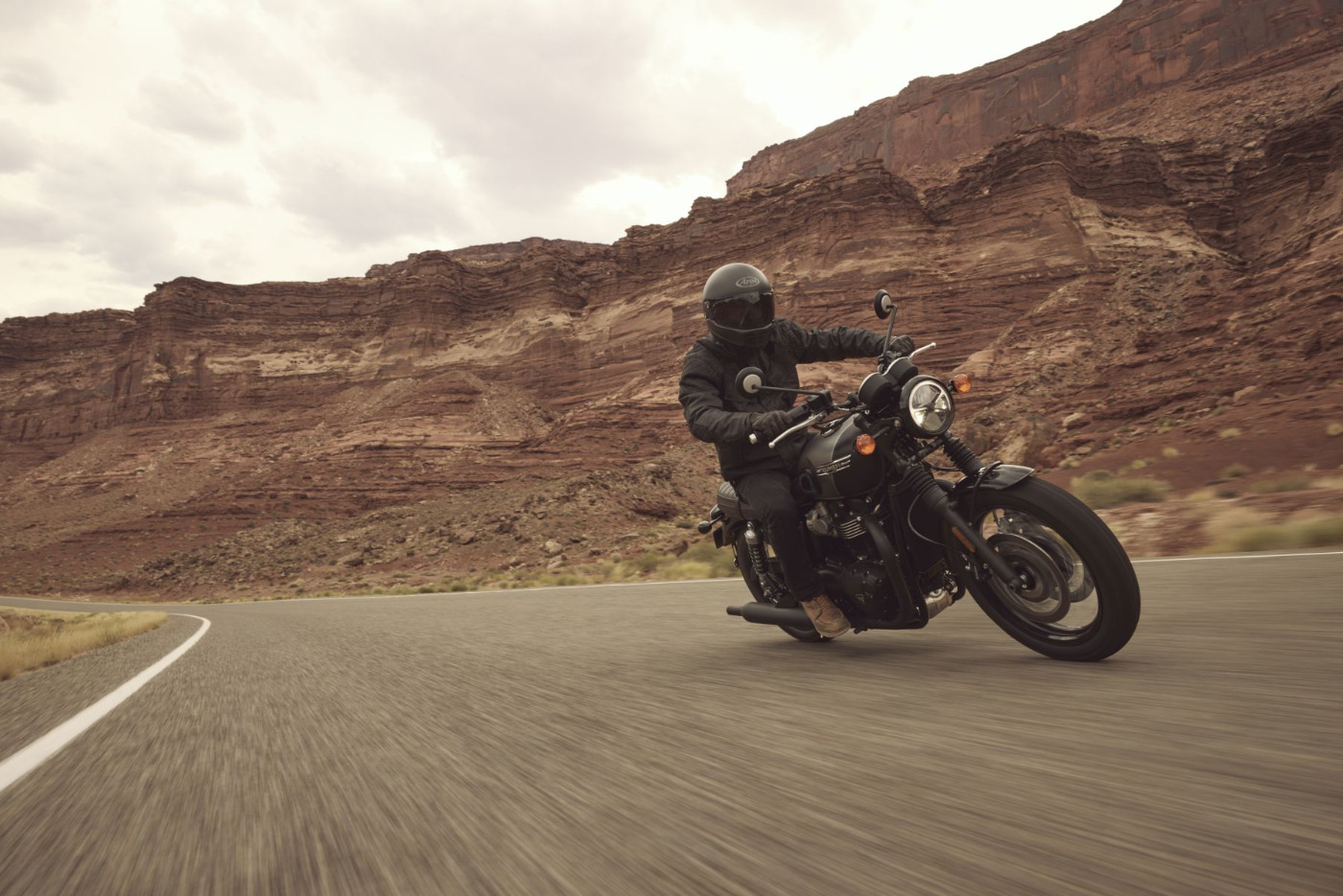 Bonneville T120 Black